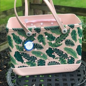 NWT original large PALM bogg bag